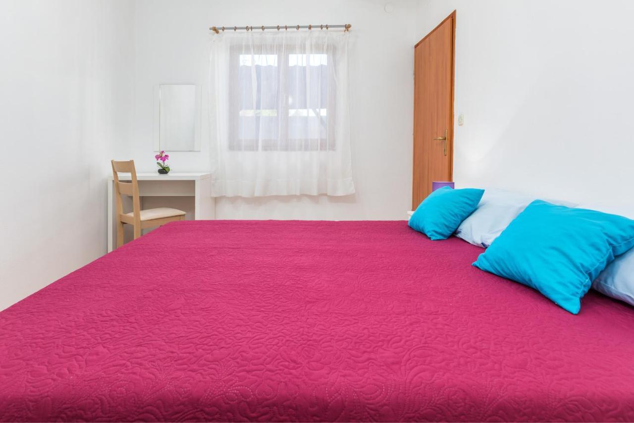 Center Of Fazana Apartments Katarina Eksteriør bilde